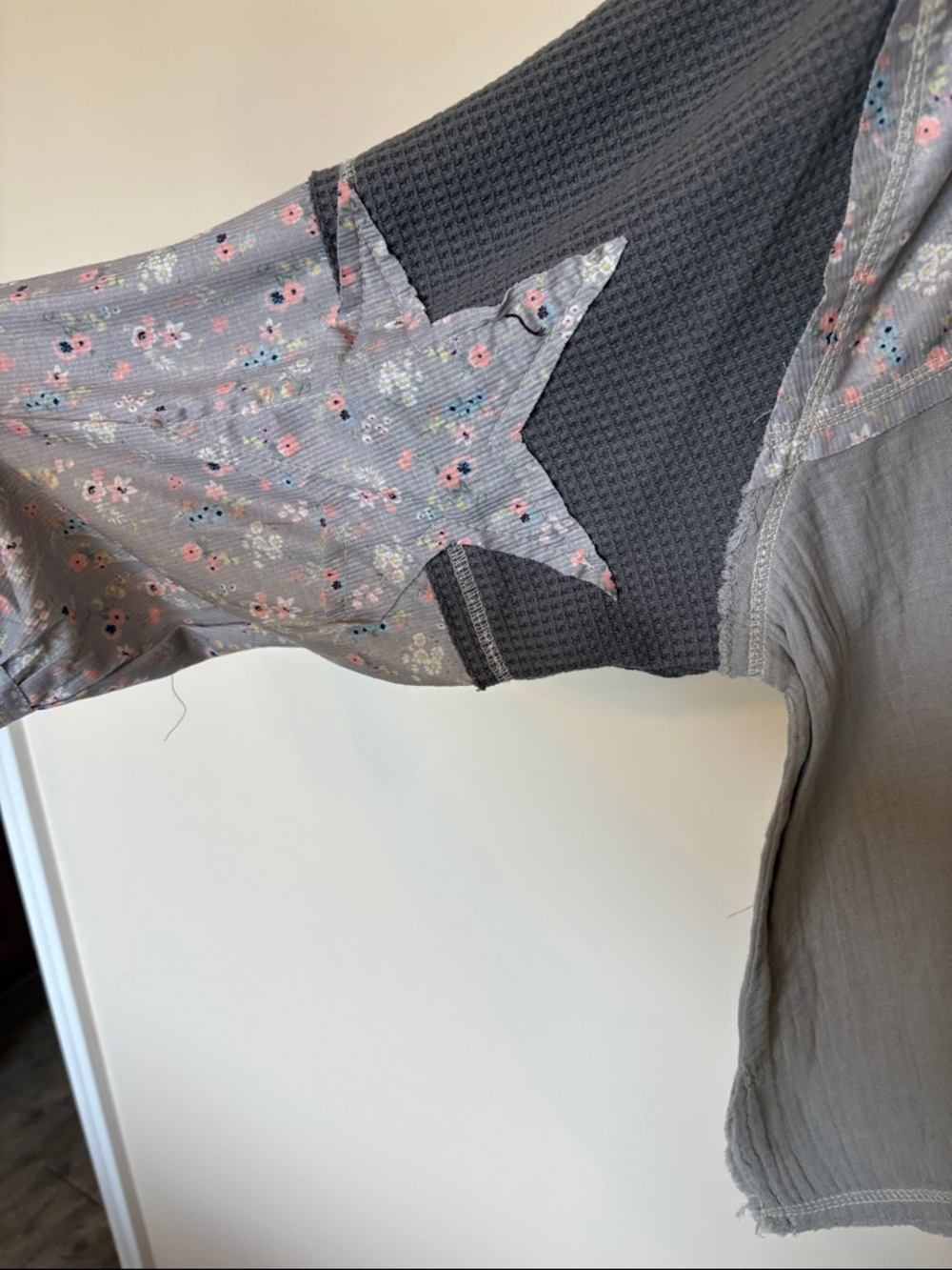 POL Grey Patchwork Floral-Trim Women's Henley Sweatshirt - Picture 10 of 11